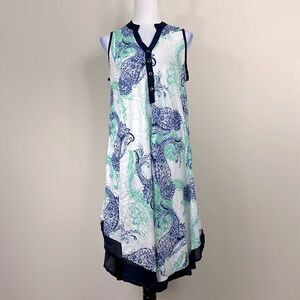 Brand new Women’s Blue White Paisley Tunic Blouse/Short Dress Size M